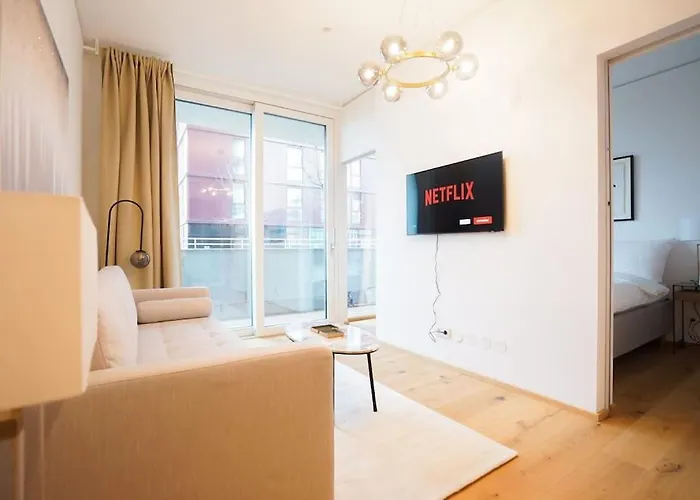Executive W/ Rooftop Pool Apartment Vienna